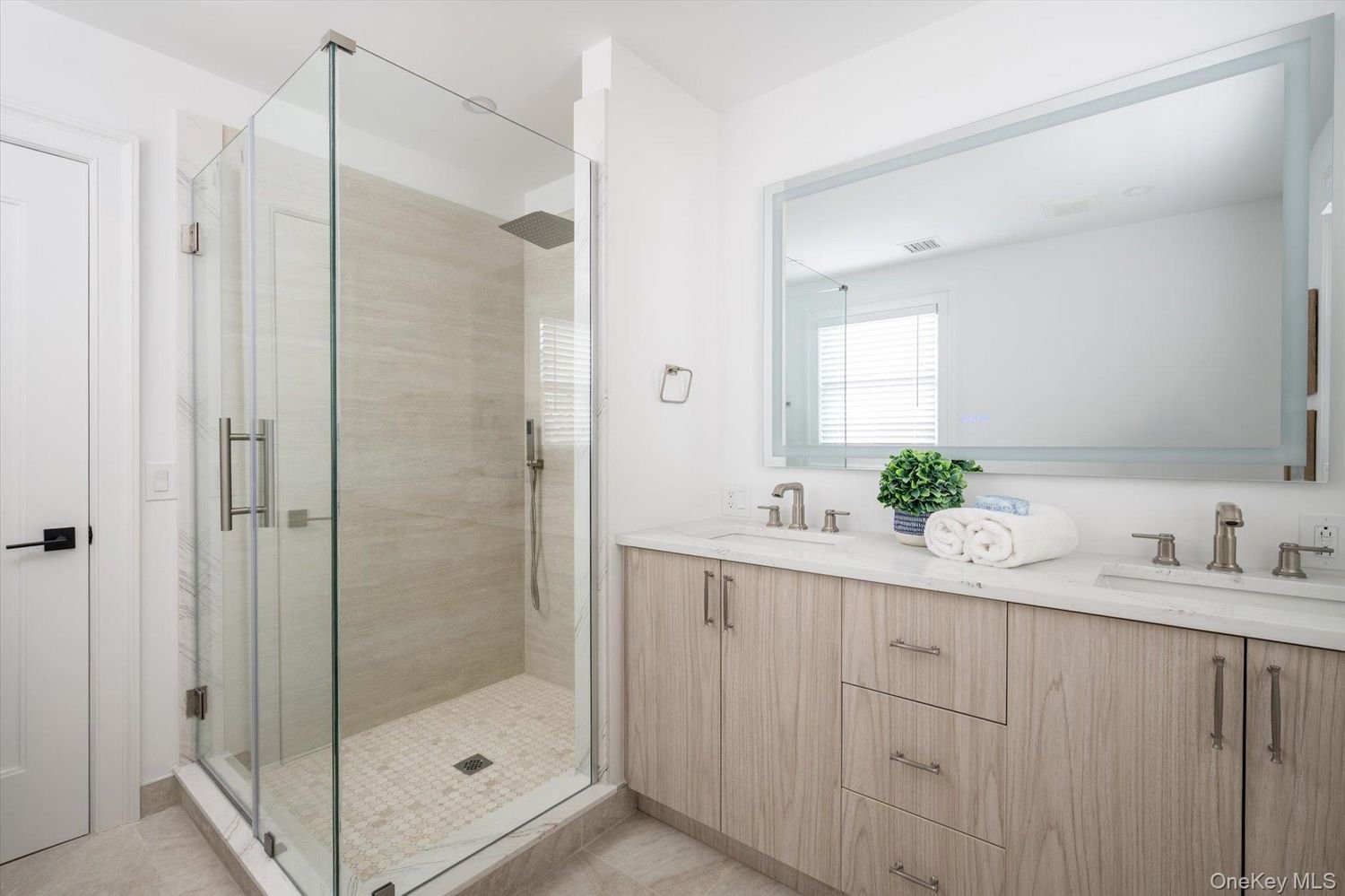 73 Stratford Rd_19.jpg