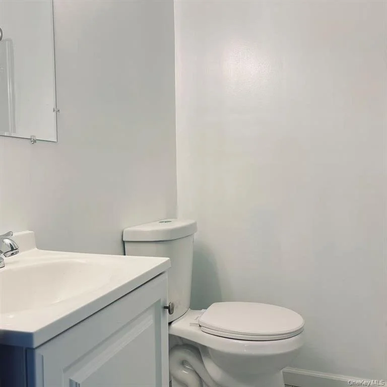 63-39 136th St_8.jpeg