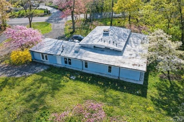 107 Wildwood Road_5.jpeg
