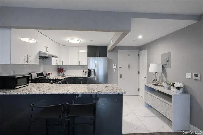 45-15 82nd St_3.jpeg