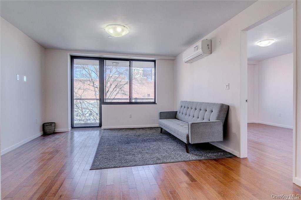136-46 41st Ave_3.jpeg