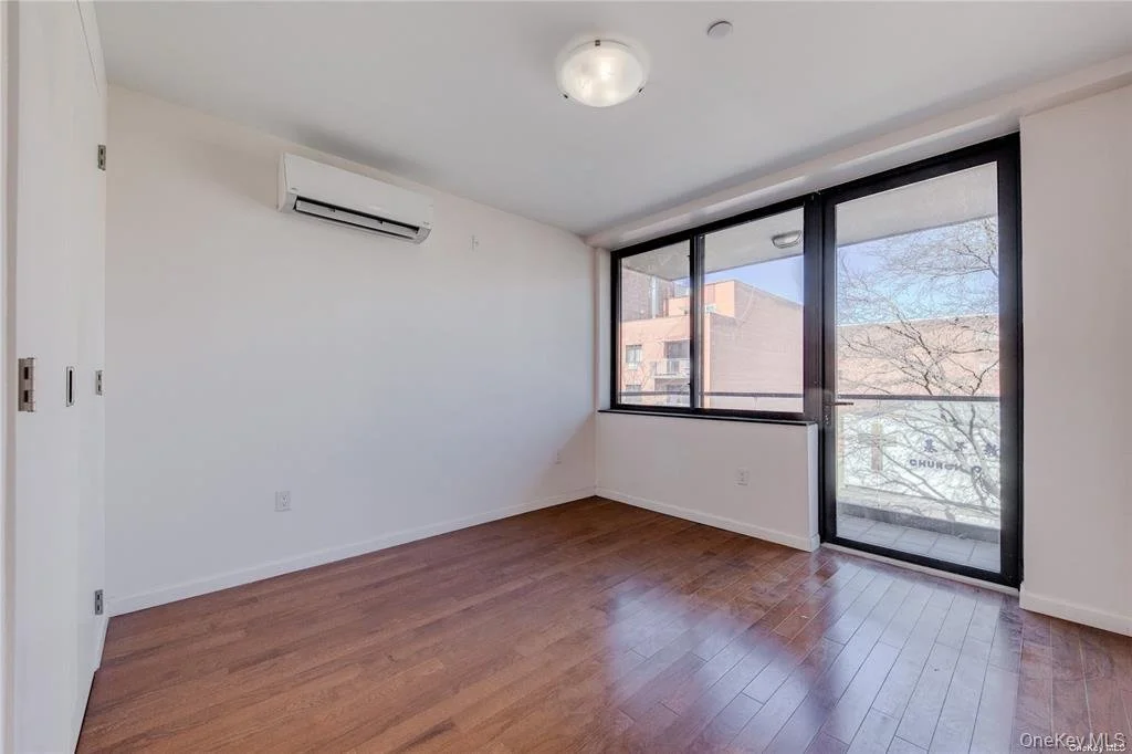 136-46 41st Ave_6.jpeg