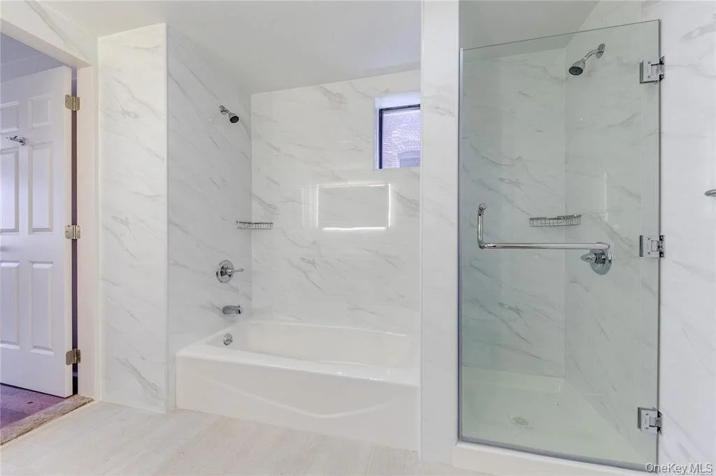 136-46 41st Ave_12.jpeg