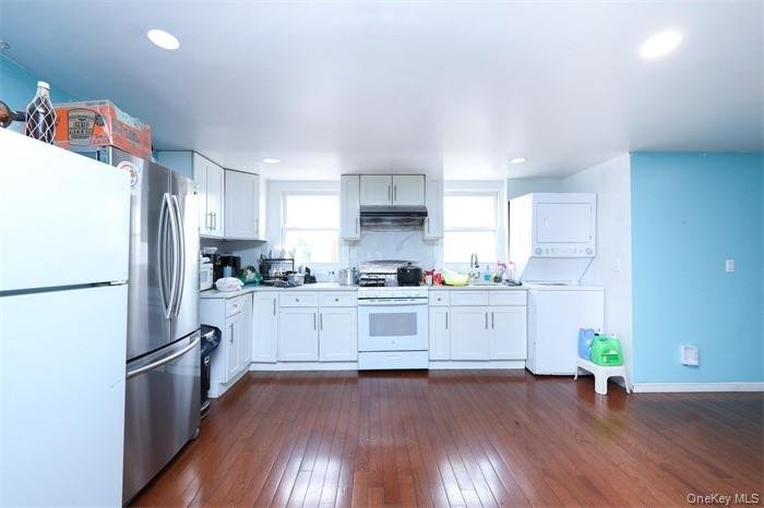 243 Wyona Street_5.jpeg