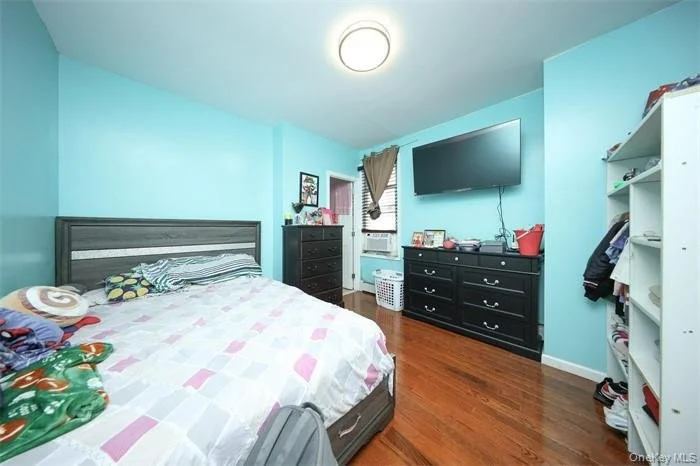 243 Wyona Street_18.jpeg