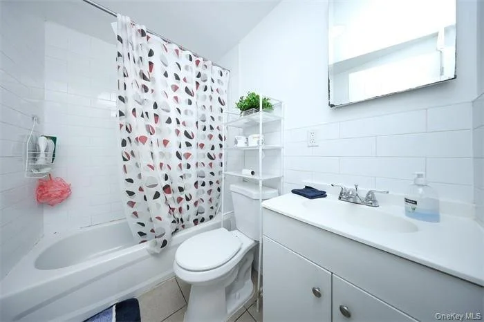 243 Wyona Street_20.jpeg