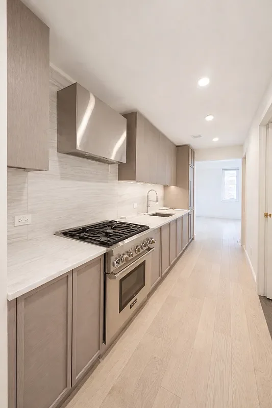 1399 Park Ave #6G_4.webp