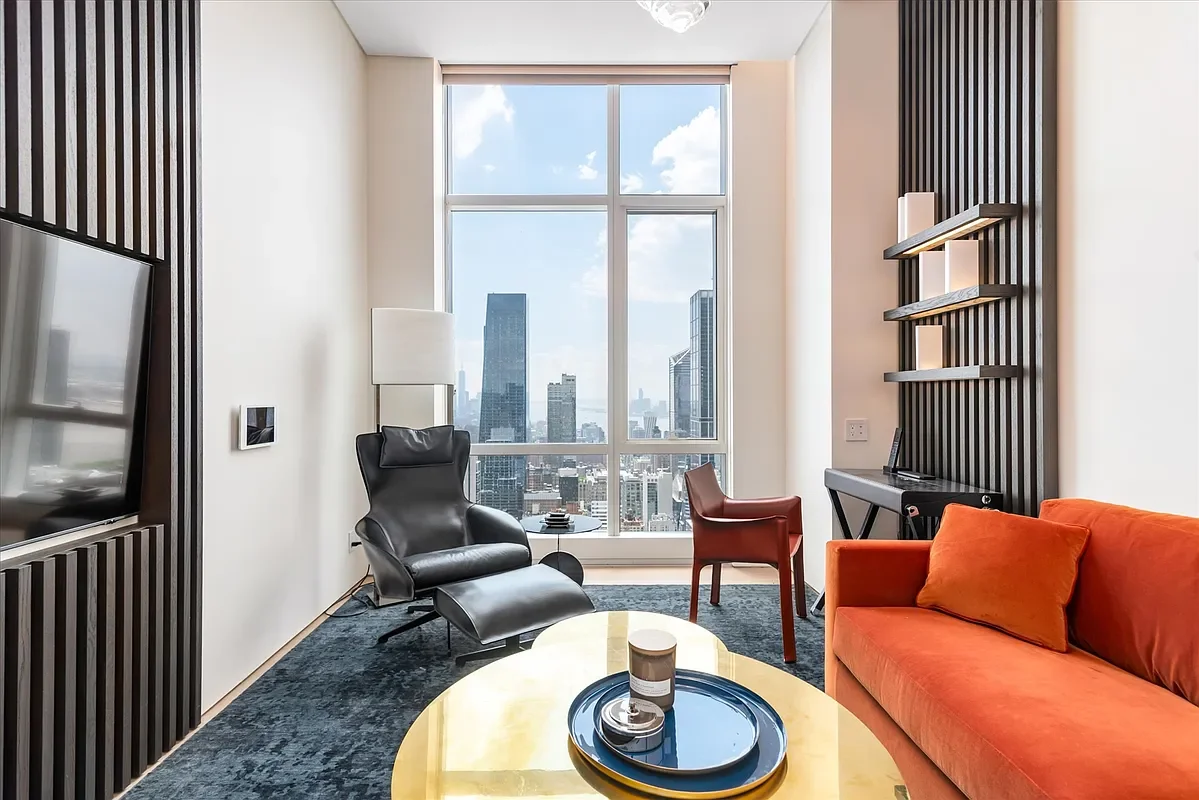 460 W 42 St_8.webp
