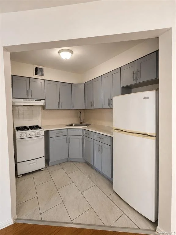 58-31 136th Street_5.jpeg