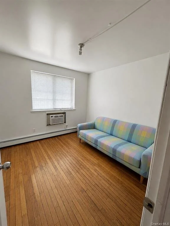 58-31 136th Street_13.jpeg