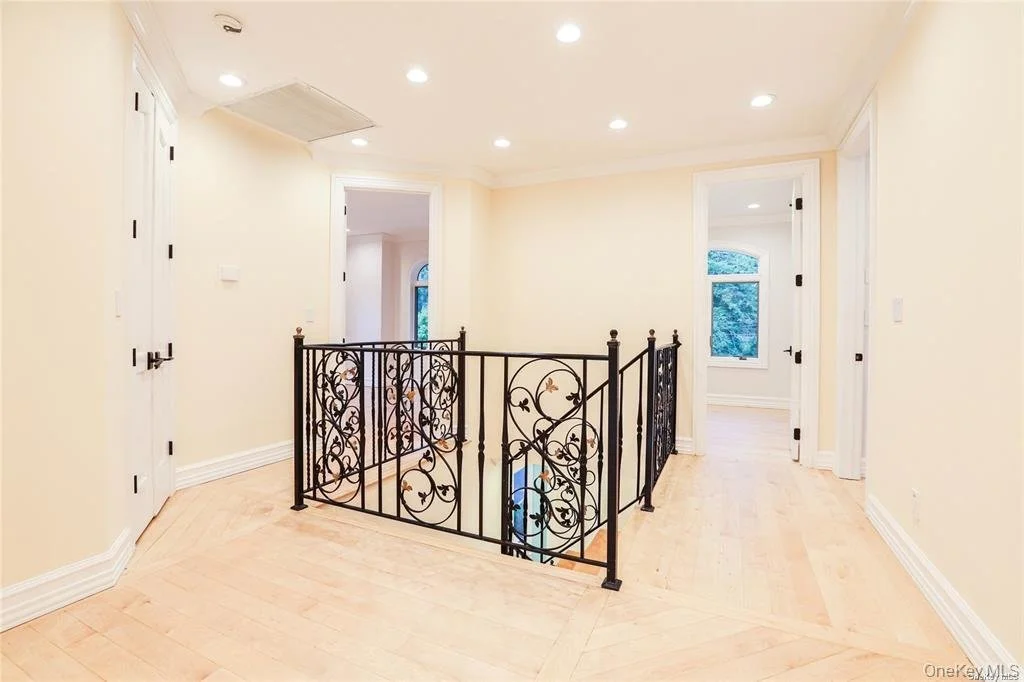 27 Elliot Road_24.jpeg