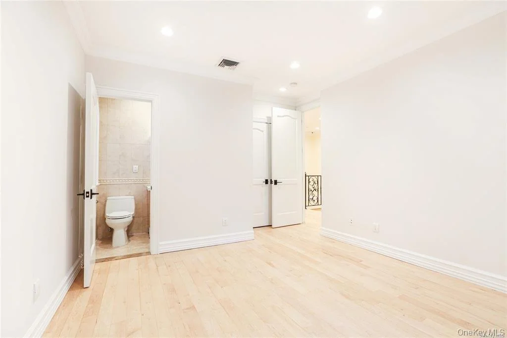 27 Elliot Road_28.jpeg