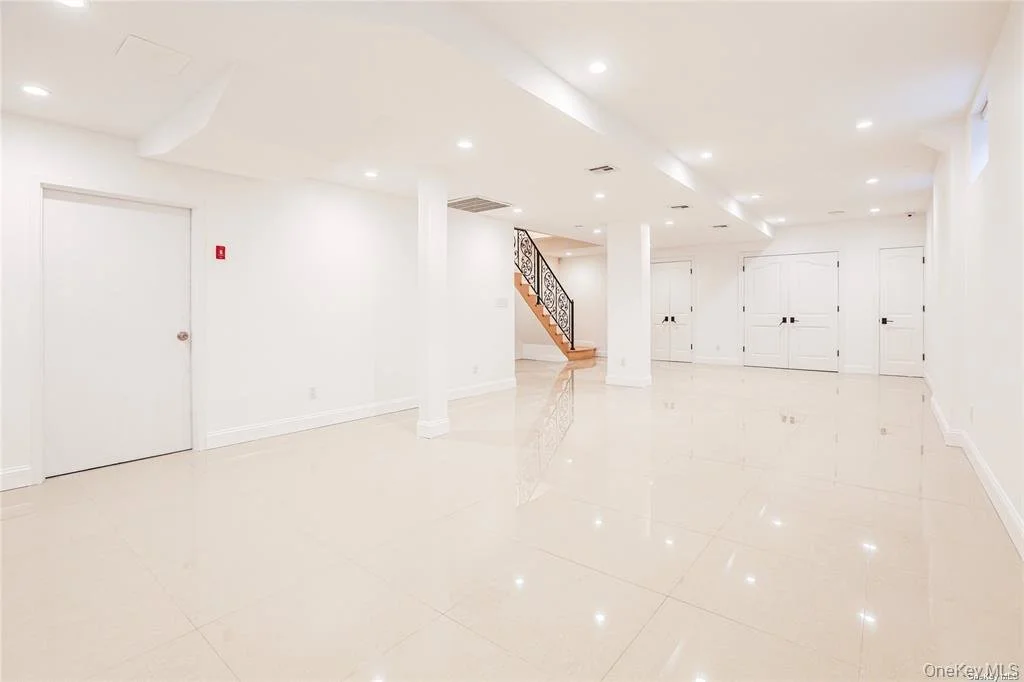 27 Elliot Road_31.jpeg