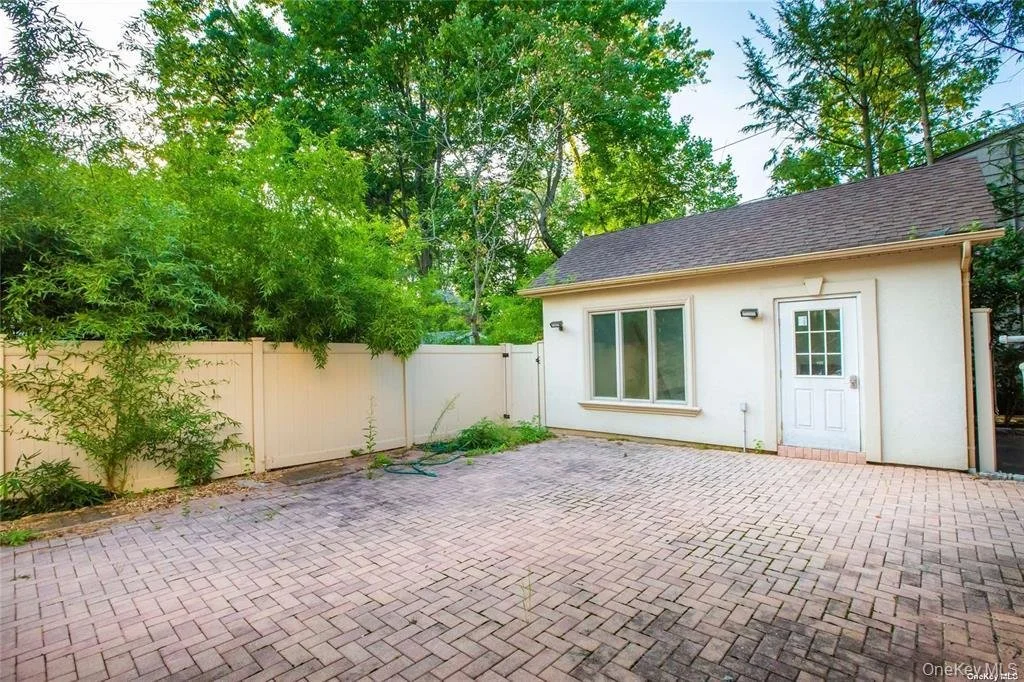 27 Elliot Road_34.jpeg