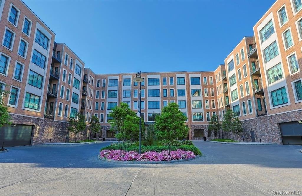 100 Garvies Point Road Unit #1024