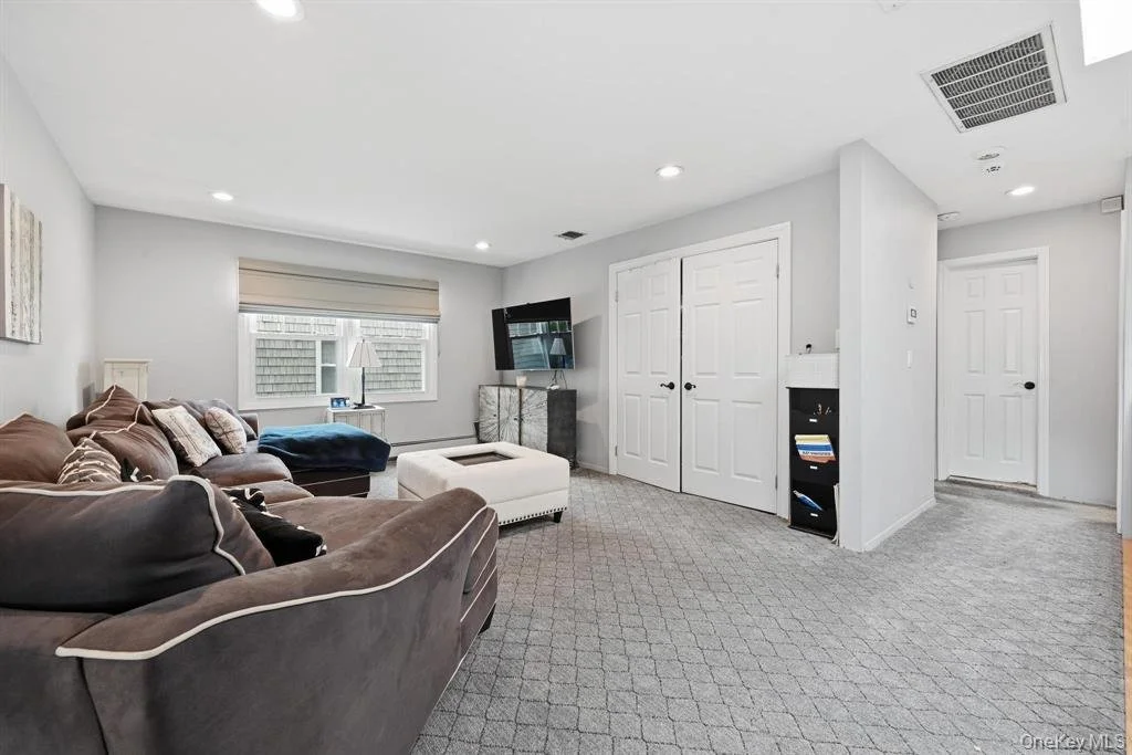 19 Sunset Road W_15.jpeg
