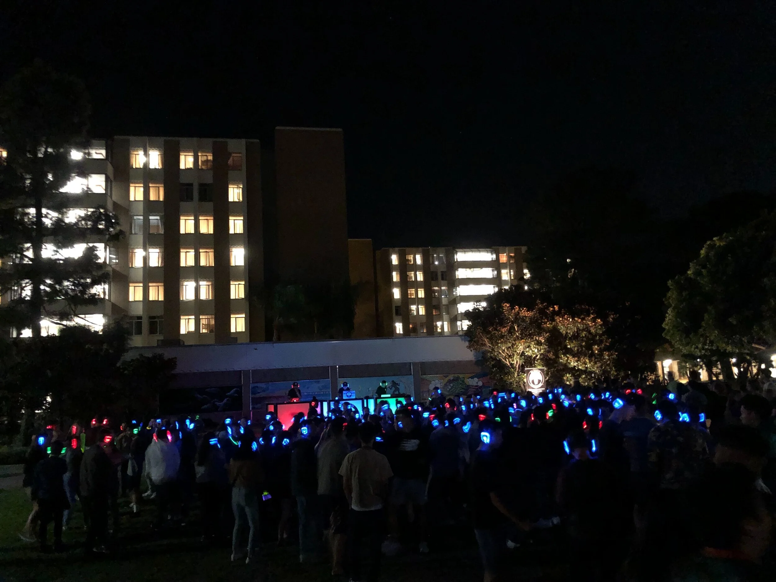 SILENT! AT THE DISCO