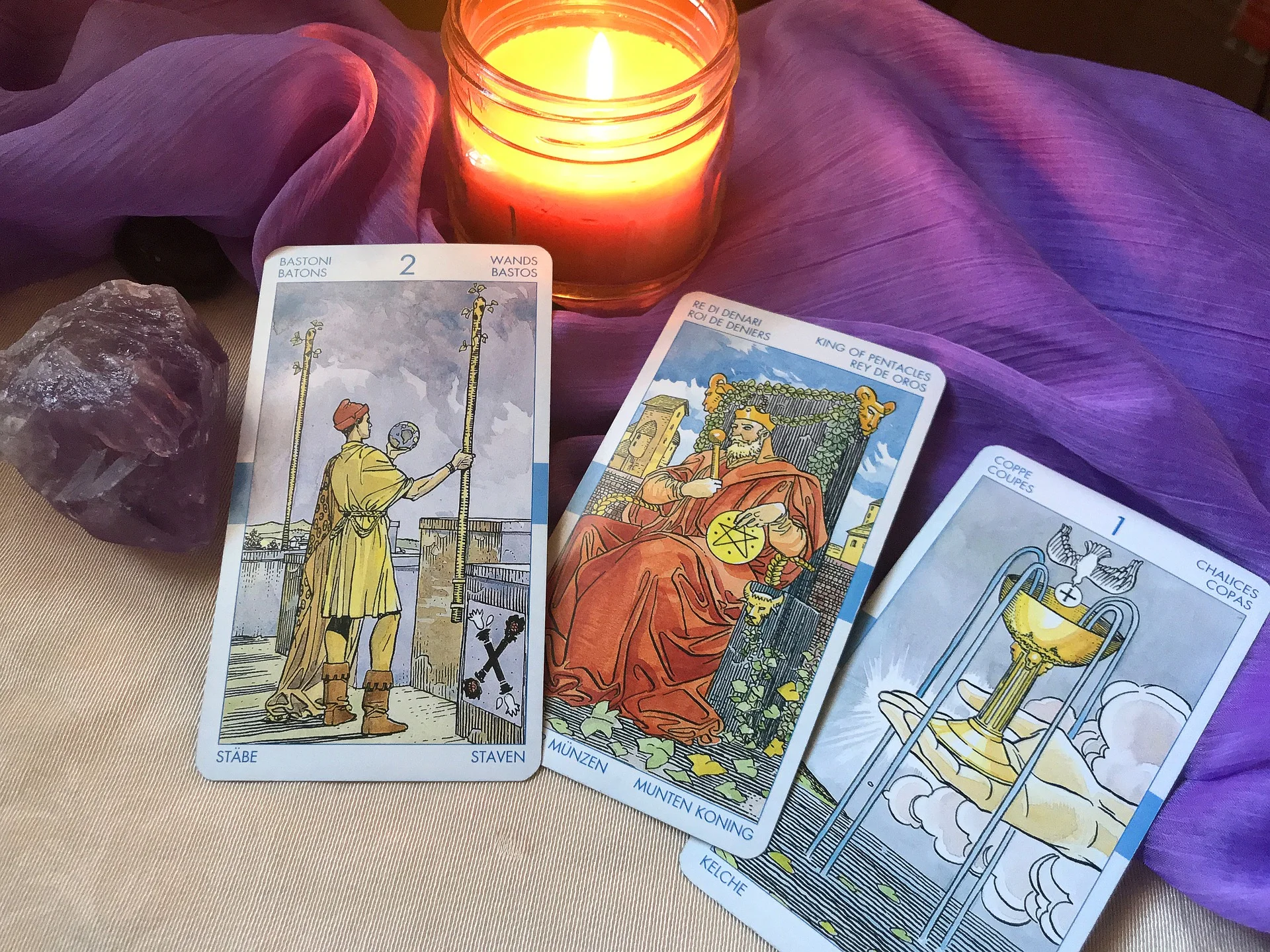 tarot-3864316_1920.jpg