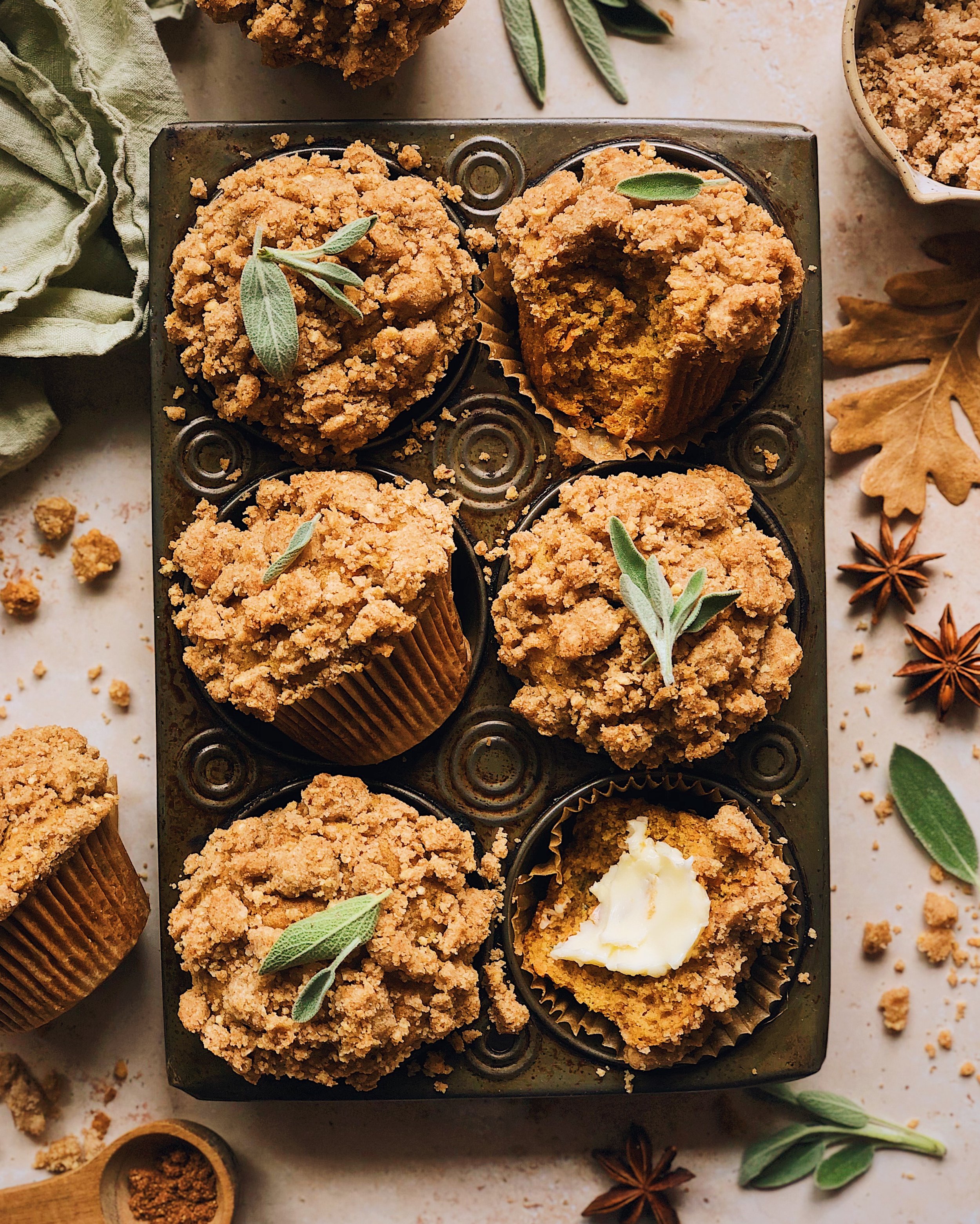 Try This Cupcake and Muffin Rice Baking Hack for Grease-Free Bottoms