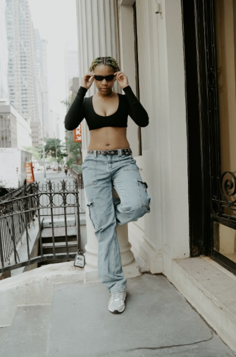 XLOVCLO DROPS “MOLLY", Listen to it here