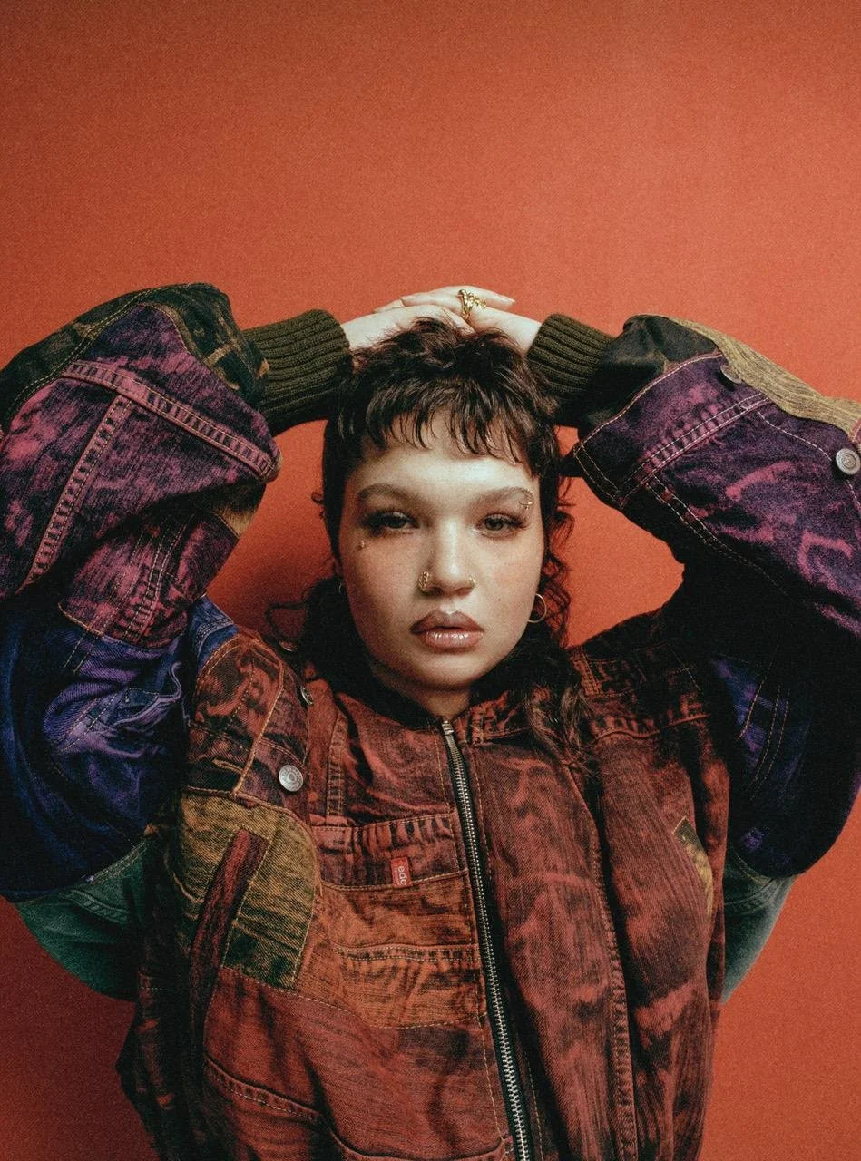 LOLA YOUNG ANNOUNCES NEW ALBUM SHARES NEW SINGLE “MESSY” — Hashtag Magazine