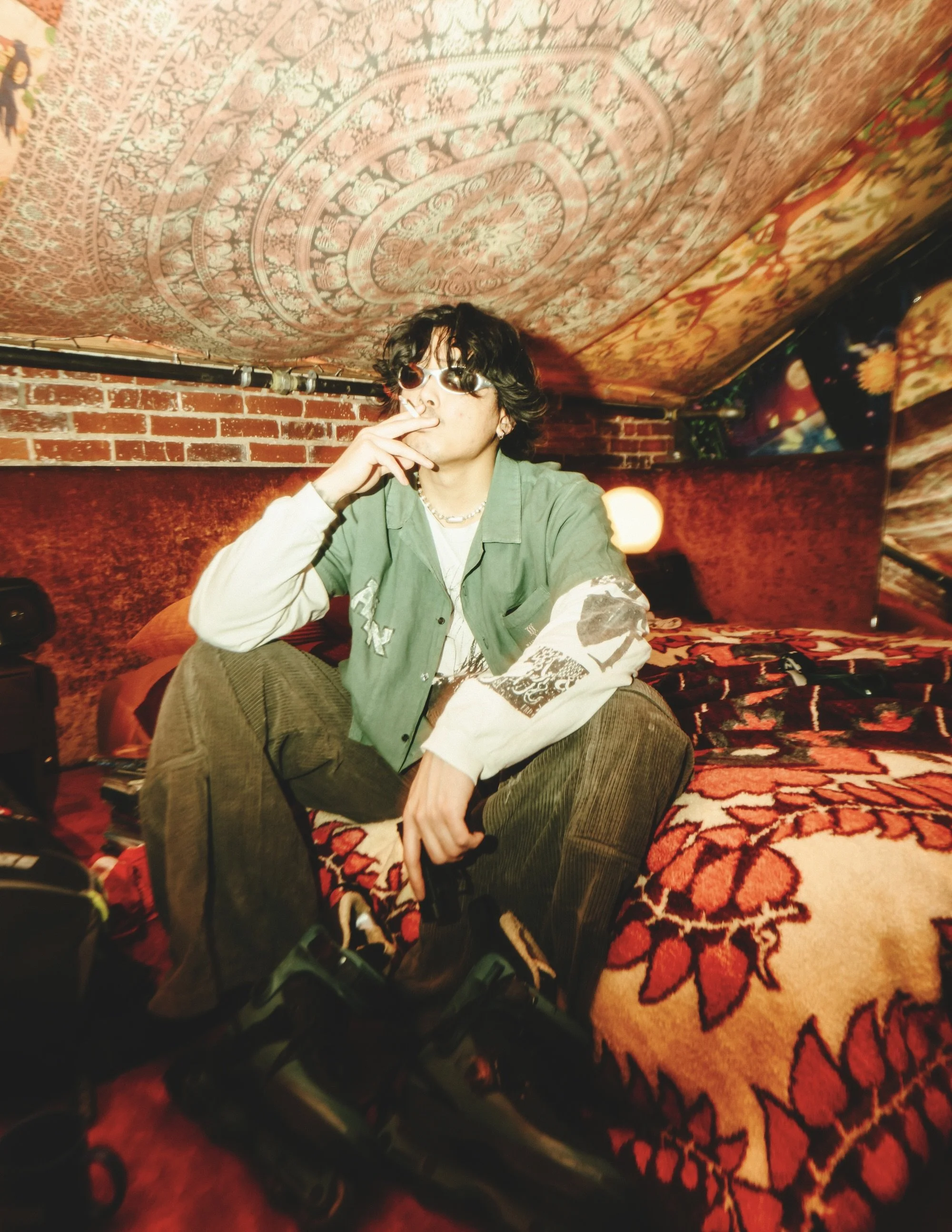 EVAN FONG  UNVEILS BRAND NEW SINGLE  “MISS MELANCHOLY”