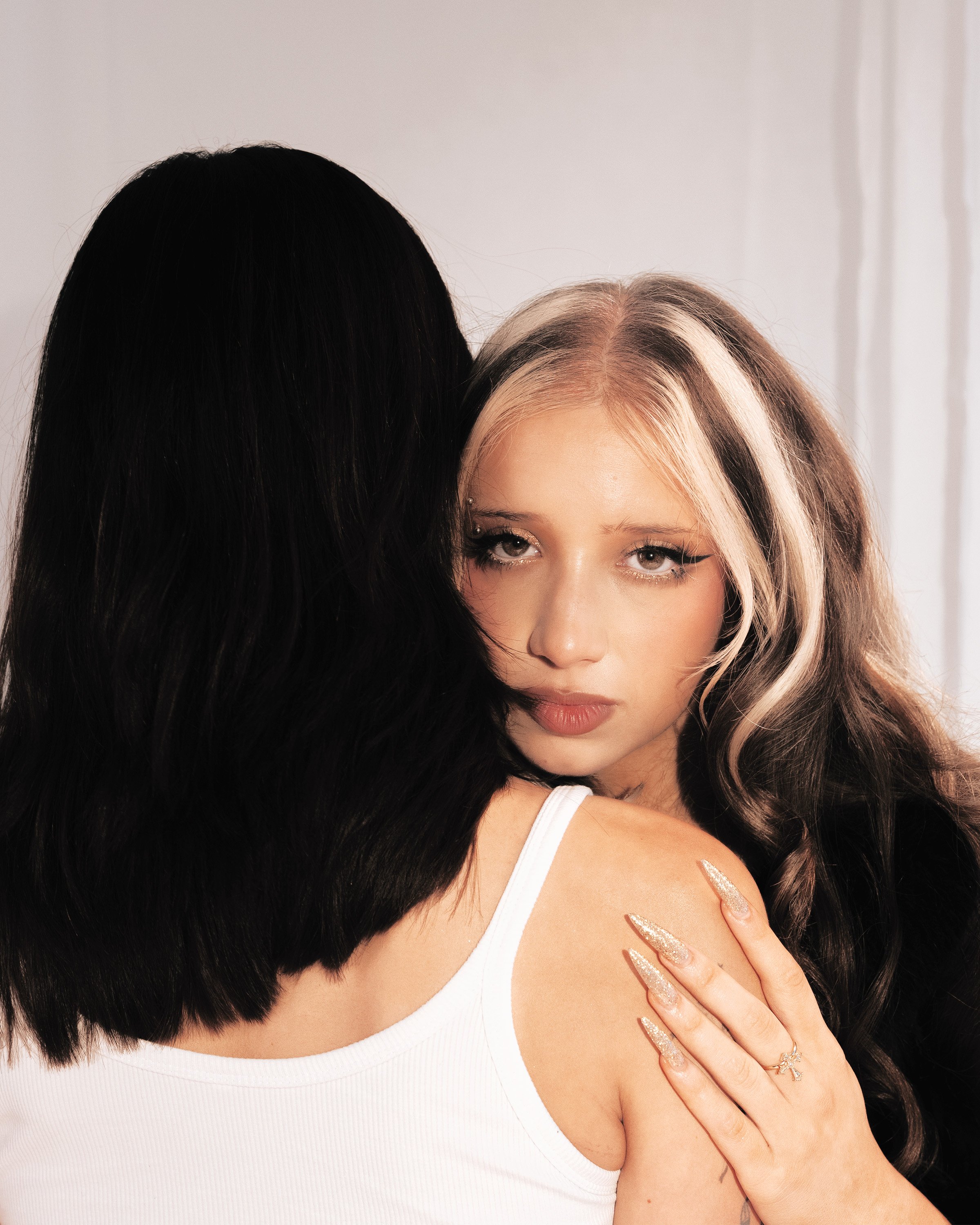 ISABEL LAROSA RELEASES PASSIONATE NEW SINGLE “MY GIRL” — Hashtag Magazine