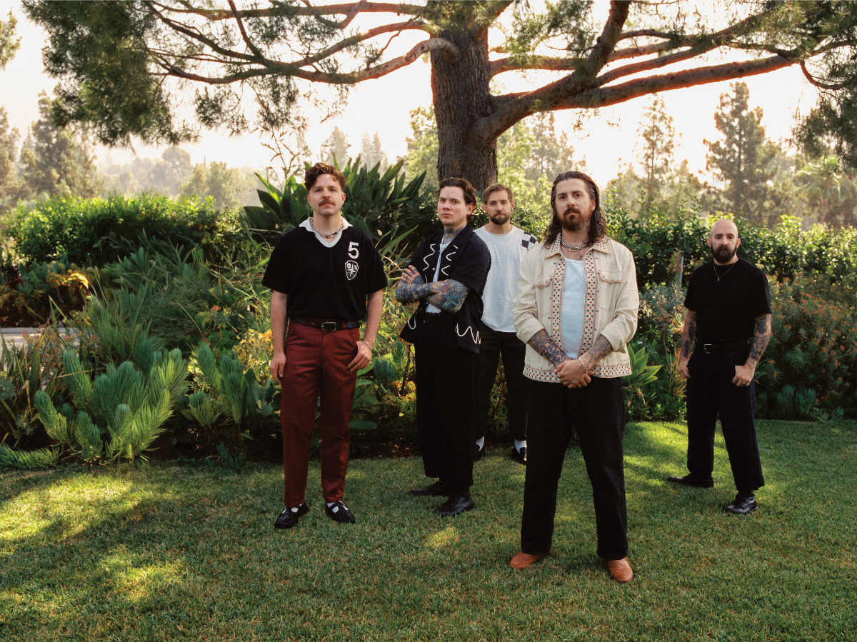 THE DEVIL WEARS PRADA - RELEASE NEW SINGLE & VIDEO 'SO LOW'
