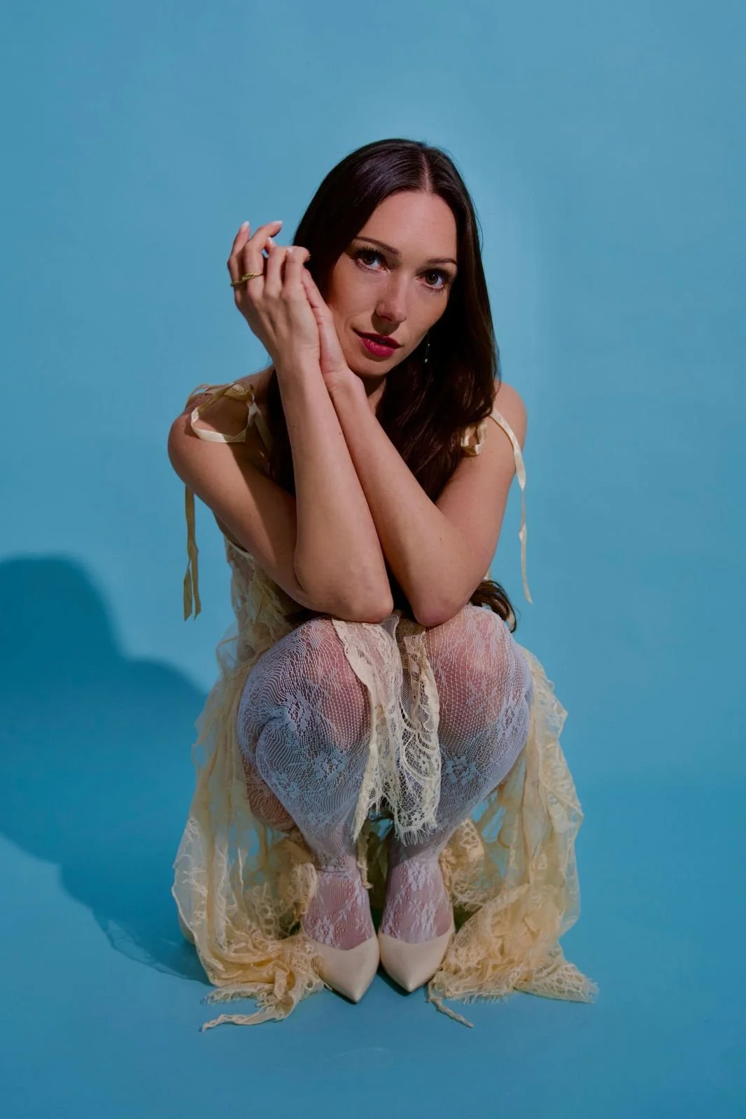 NEW MUSIC MABES SHARES NEW SINGLE “SLEEP TONIGHT”