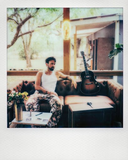 SHAKEY GRAVES RELEASES “I ONCE WAS AN OCEAN” OUT NOW