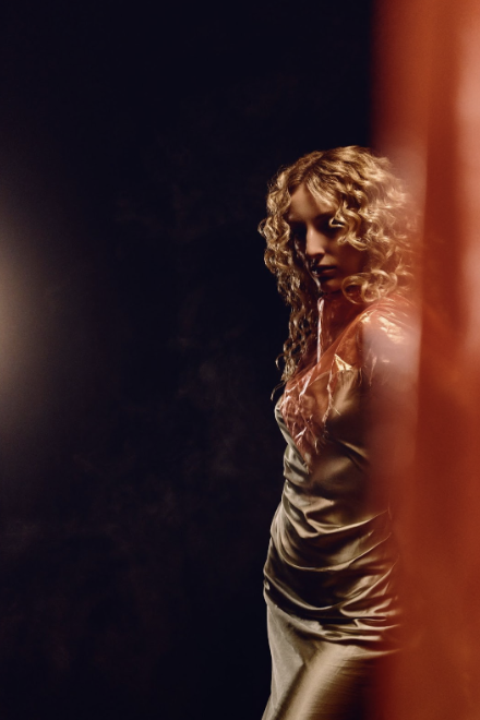 OUT NOW: Lola Bates Leans Into Temptation On New Single "Madonna Gold"