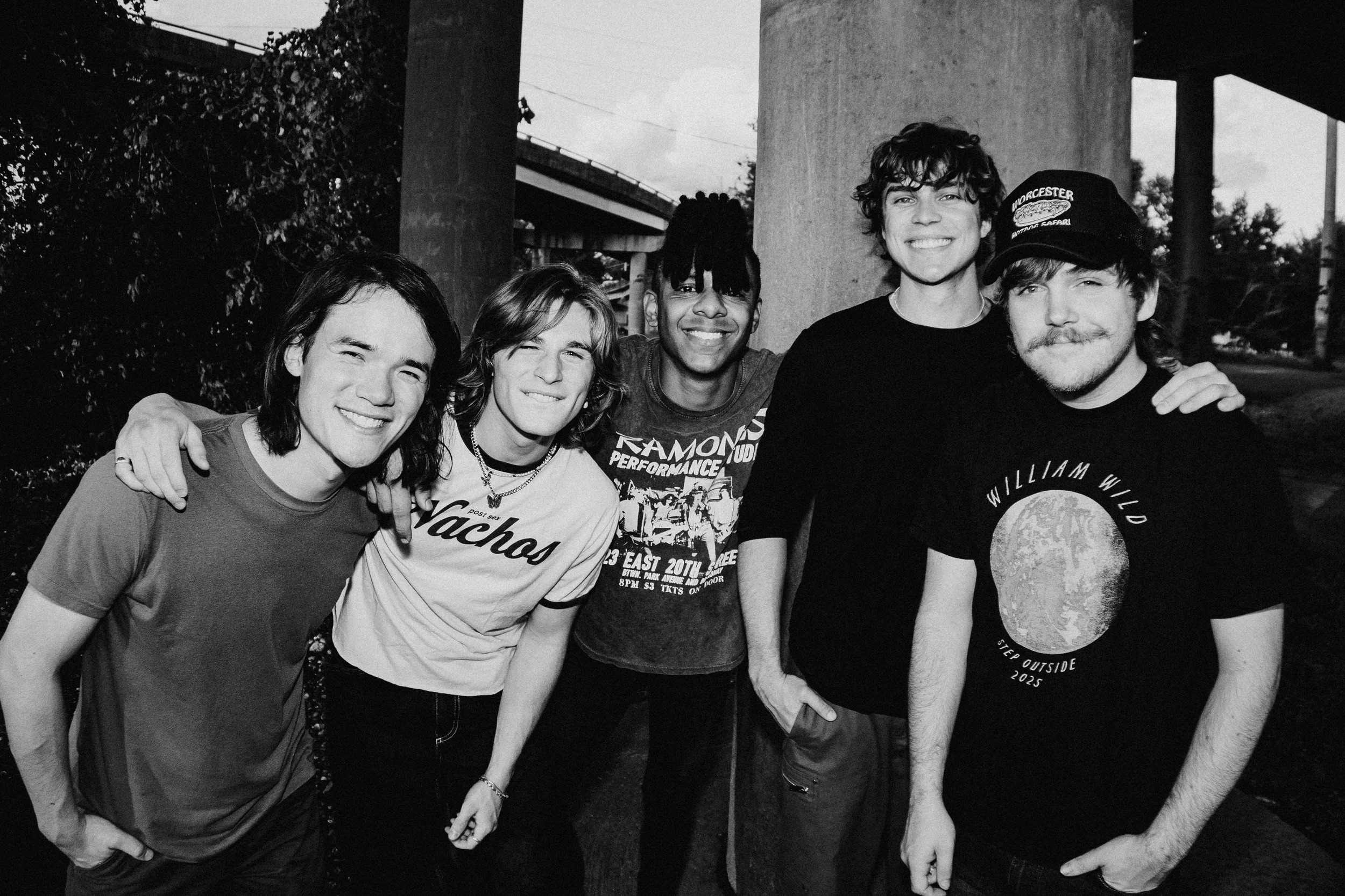The Runarounds Premiere Official Music Video For "Bleachers"