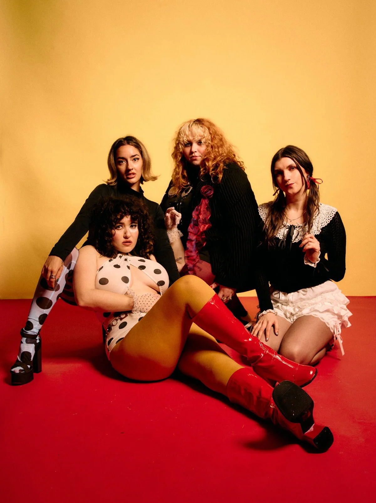 Julez and the Rollerz release new single “Phaser”