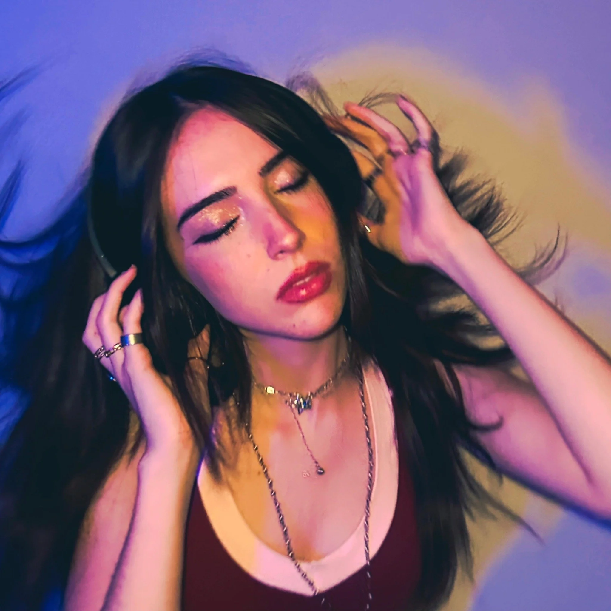 GABRIELA BEE RETURNS WITH “HATE 2 HATE U"
