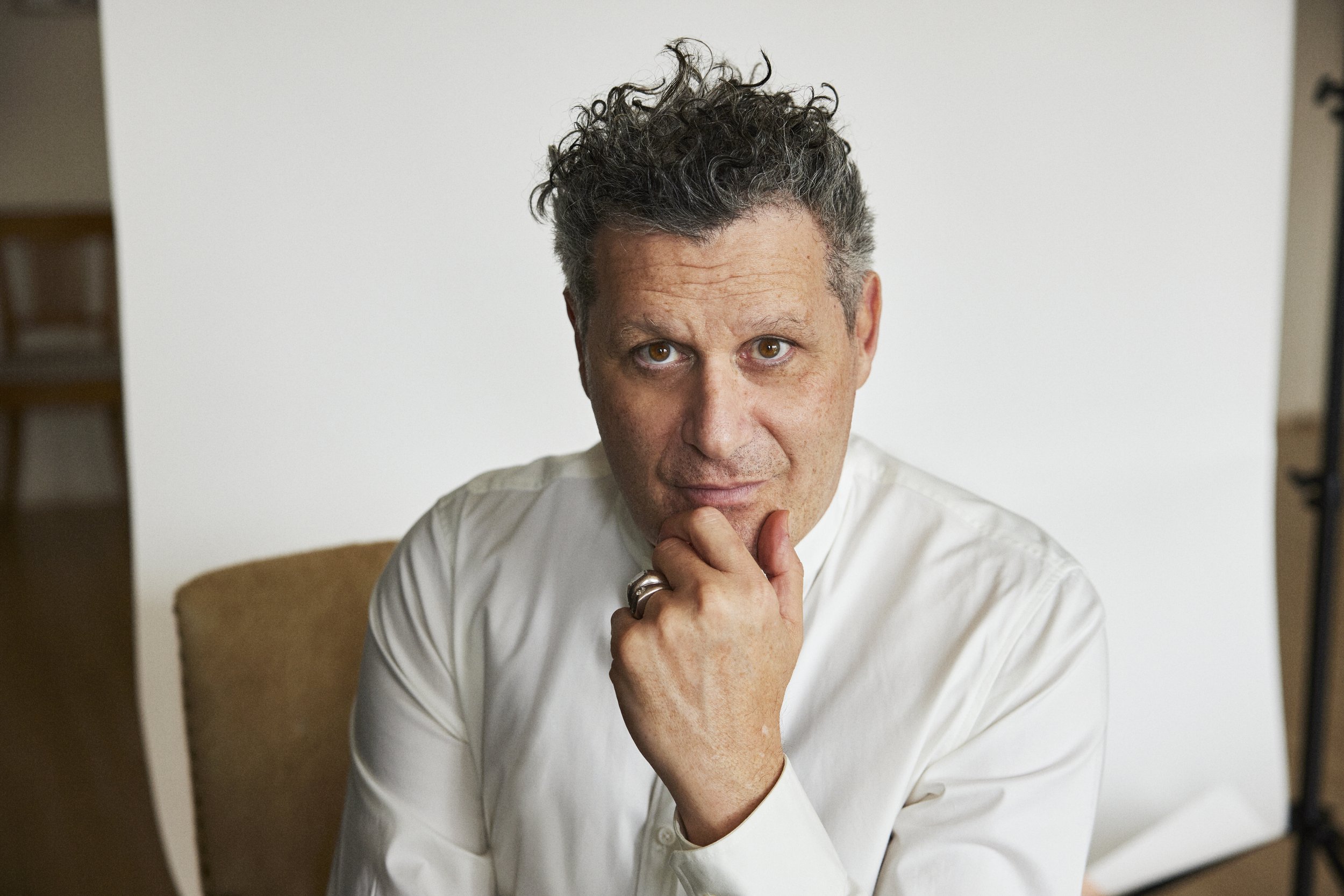 NYC ICON/SINGER ISAAC MIZRAHI RETURNS TO 54 BELOW, AUGUST 12-15