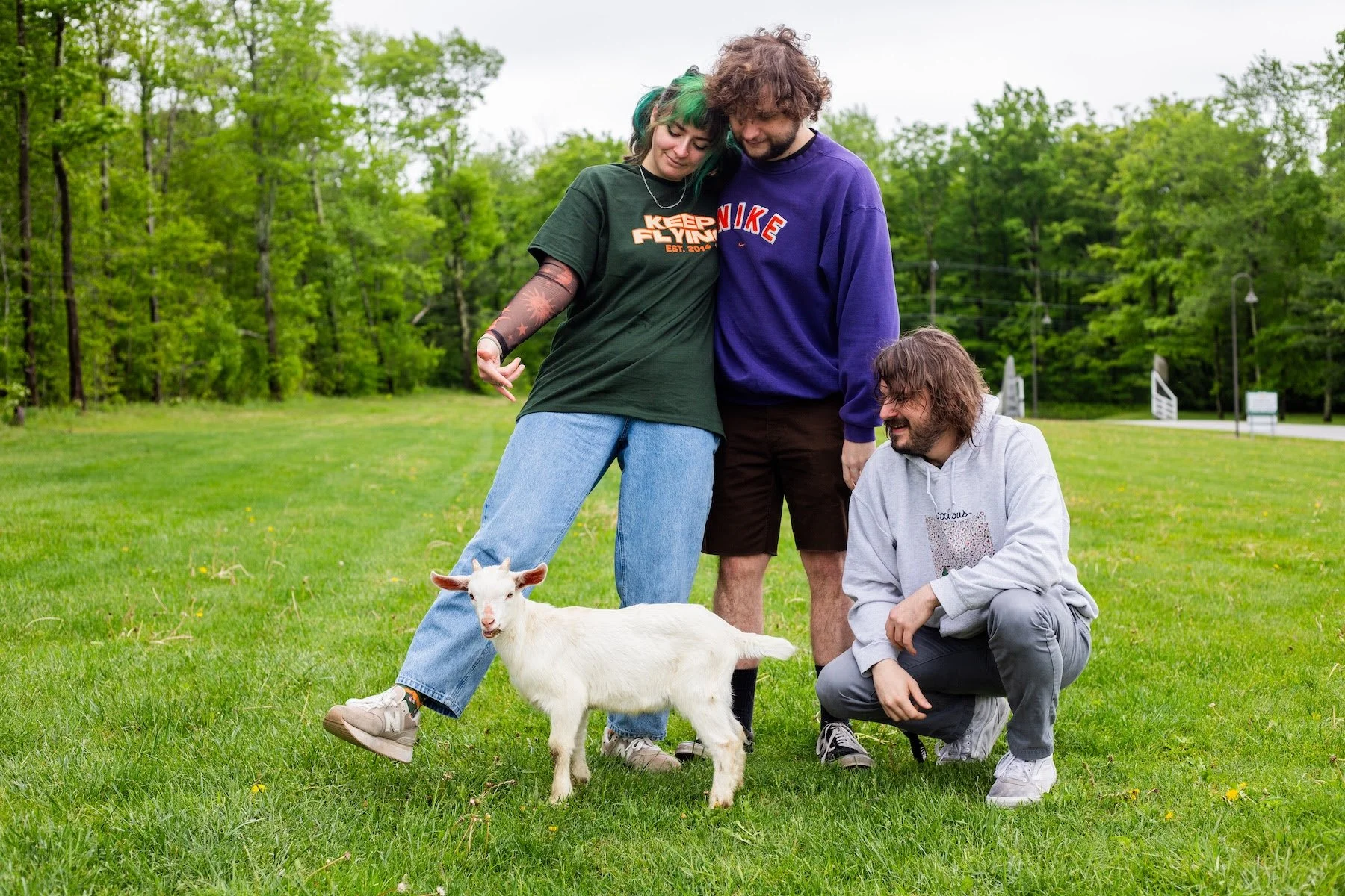 Cinema Stare share new single "James Pack" 