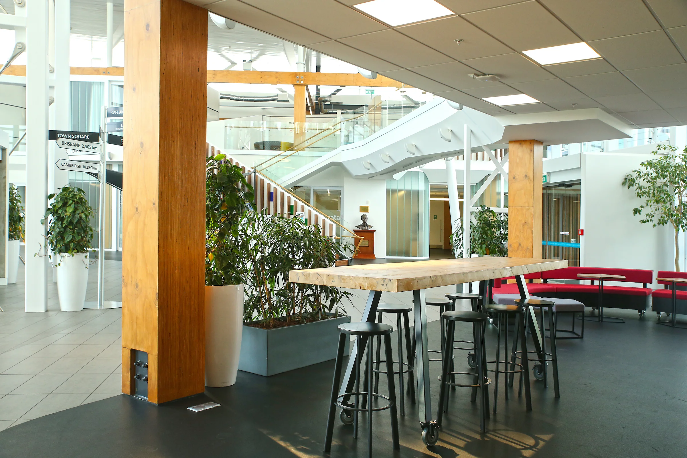 004 - 360o - Taits.jpg