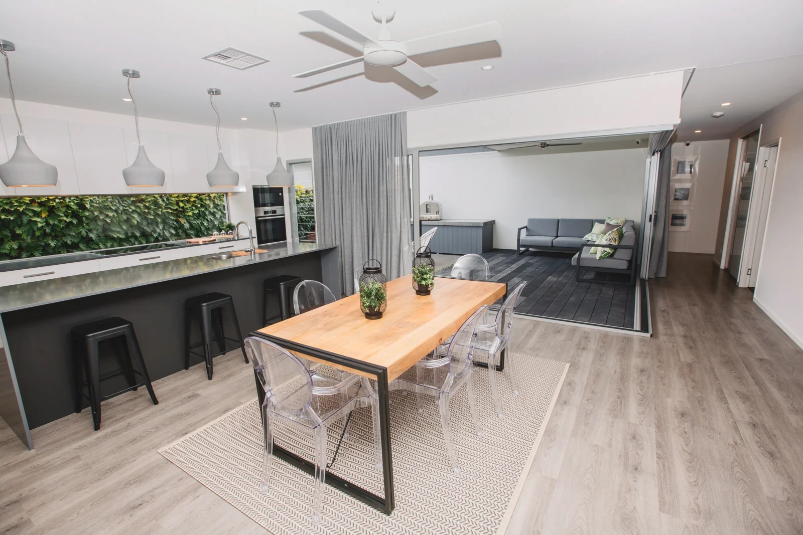costa-homes-about-us-harmony-display-home