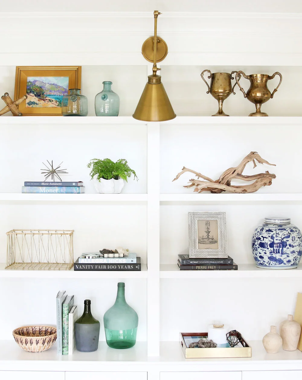 Five Tips to Styling  a Shelf