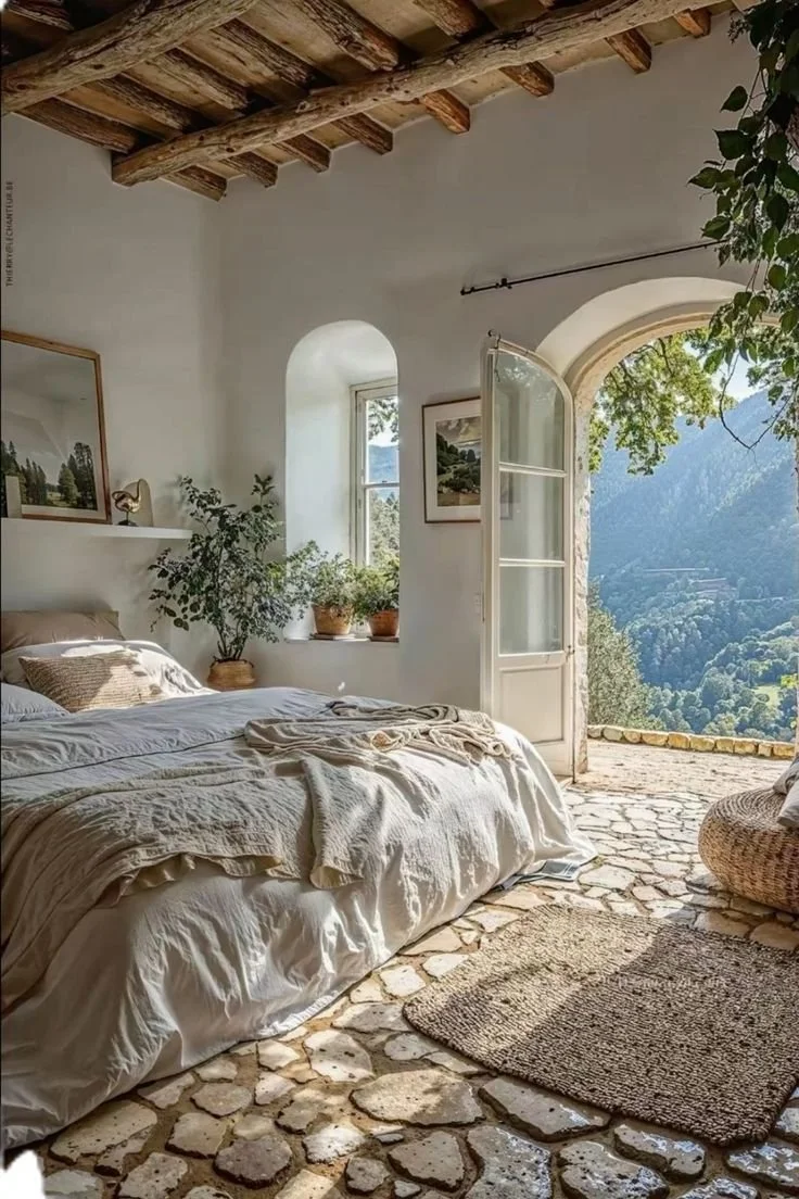 10 Reasons to Consider investing in Overseas Real Estate
