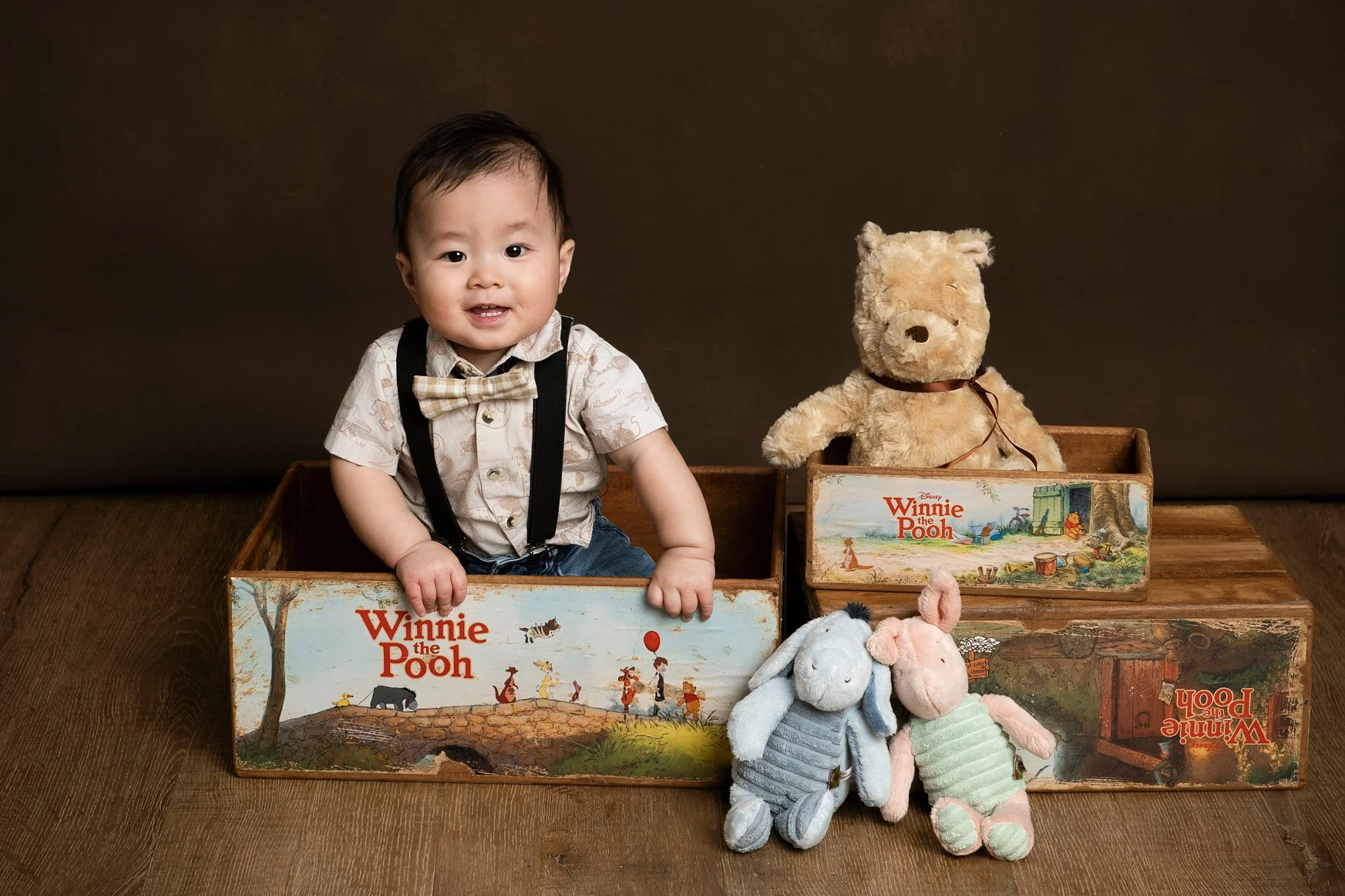 vintage-kids-baby-boy-winnie-the-pooh-props-uber-photography-sydney.jpg