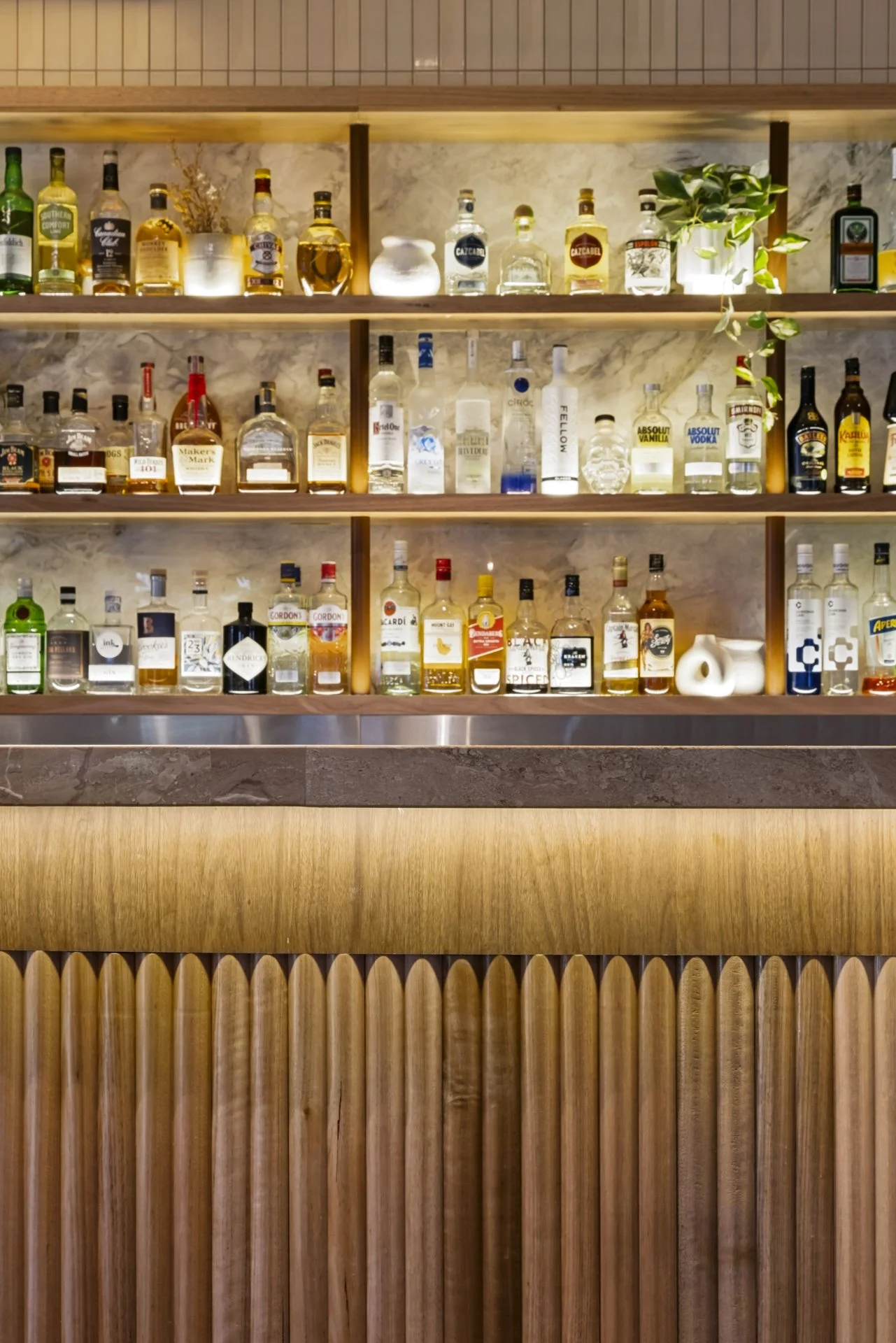 StudioBlackardt-Cayas+Ward-ForestLakeTavern-05.jpg