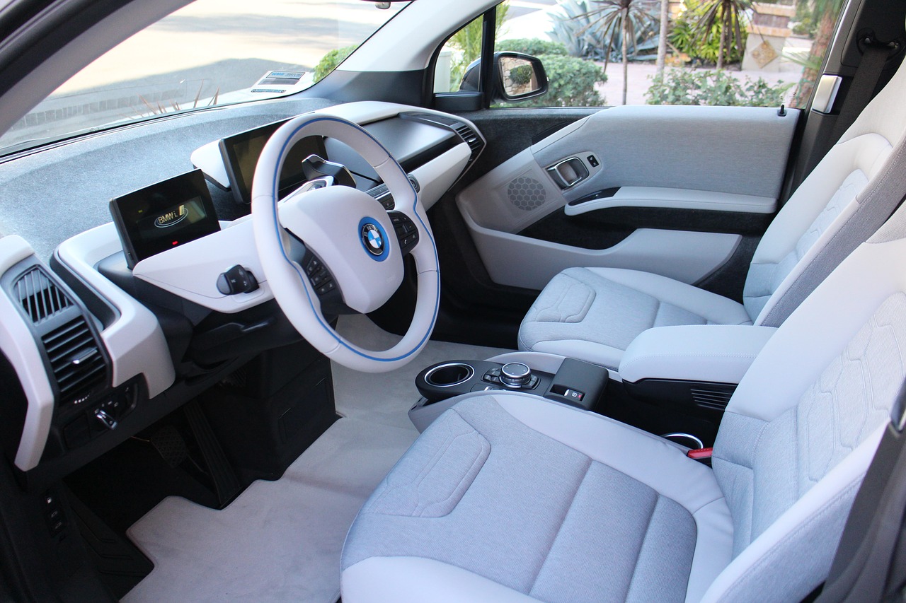 bmw-1911913_1280.jpg