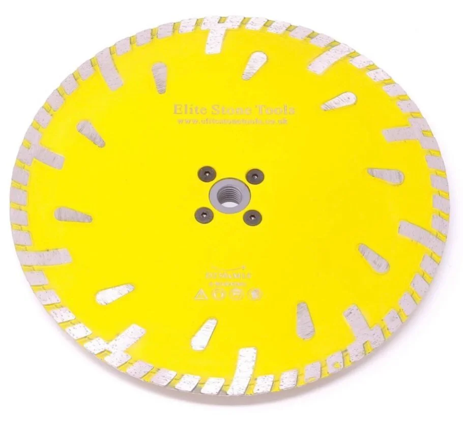 230mm diamond flushcut disc with 50mm steel flange. These are perfect for limestone, granite and sandstone cutting. #stonemasonry #elitestonetools #masonry #diamondcutting #diamondtool