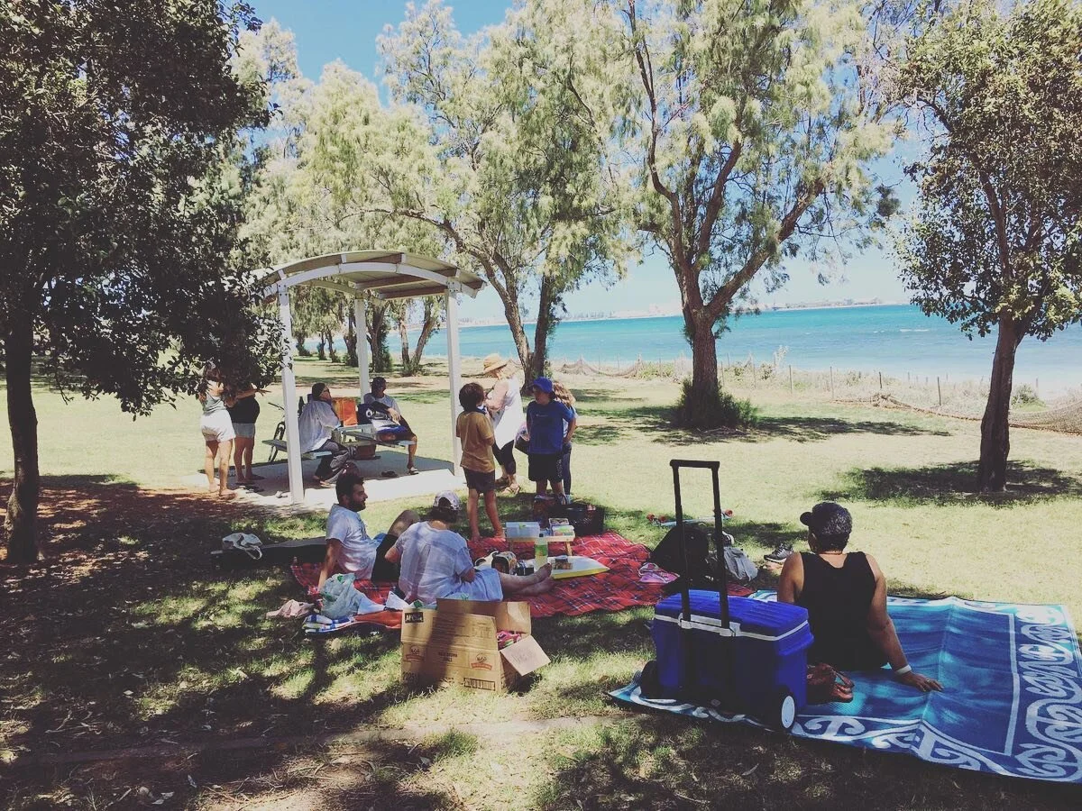 Midwest Cluster 
GERALDTON
In the festive days of Ayyám-i-Há, the friends in Geraldton held a picnic at the foreshore with a service project to donate goods to the Foodbank & a Women’s Shelter. 
“....To give and to be