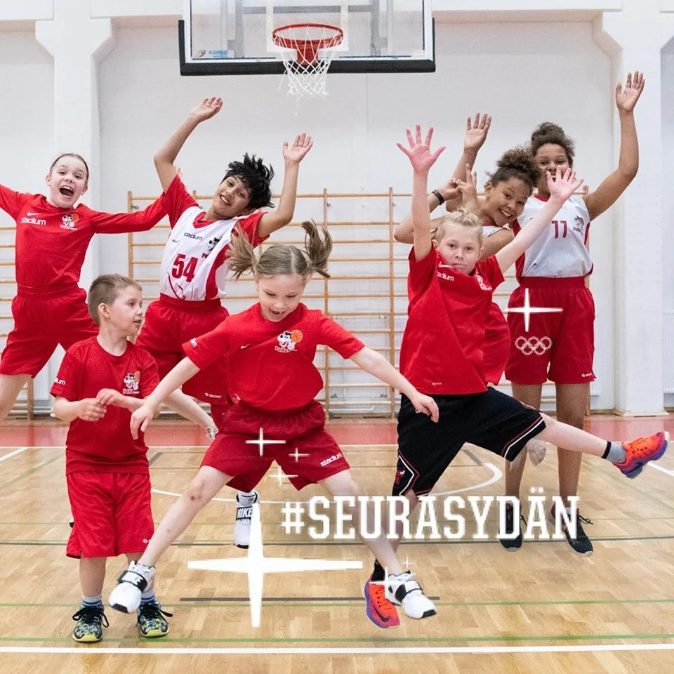 SEURAPAITAPÄIVÄÄ JUHLISTETAAN TI 24.9.