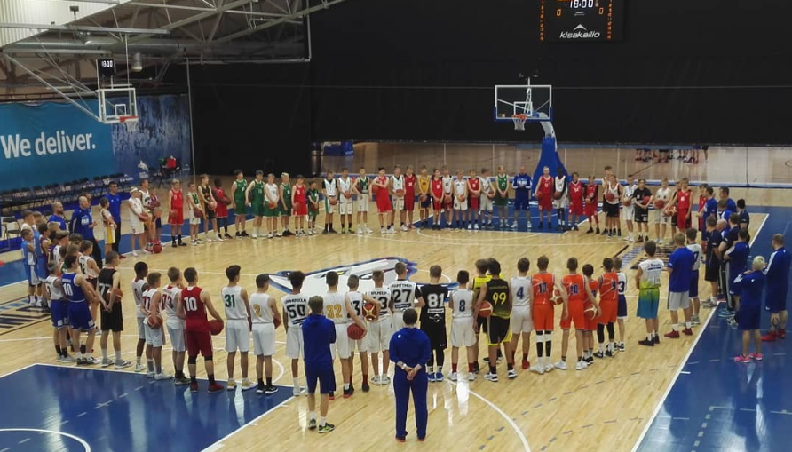 SUSI ALL STARS CUP -TAPAHTUMAAN VALITTU KUUSI PUHULAISTA