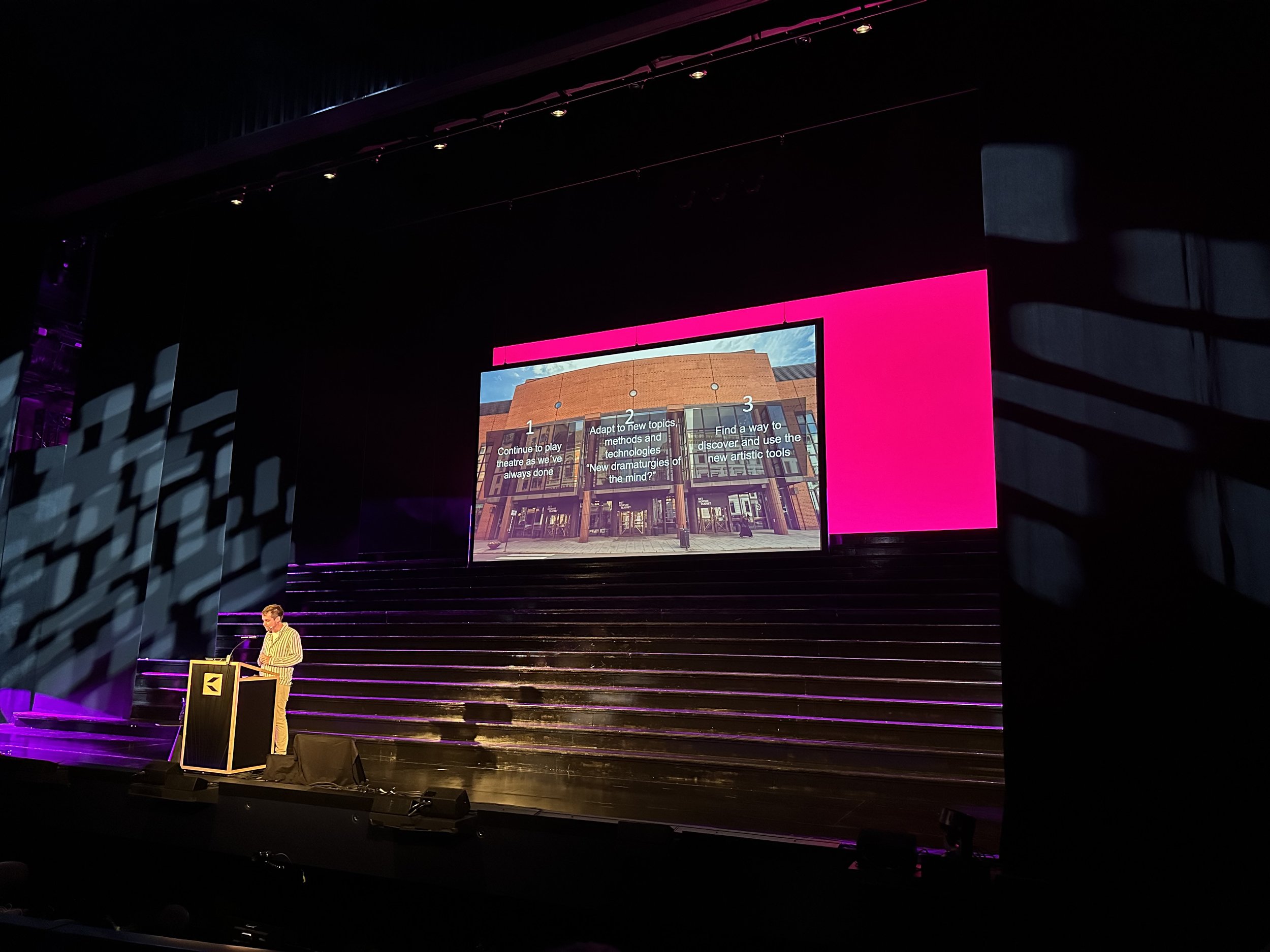 MishMash-konferansen 2026: Kunstig intelligens, kulturarv og kreativitet