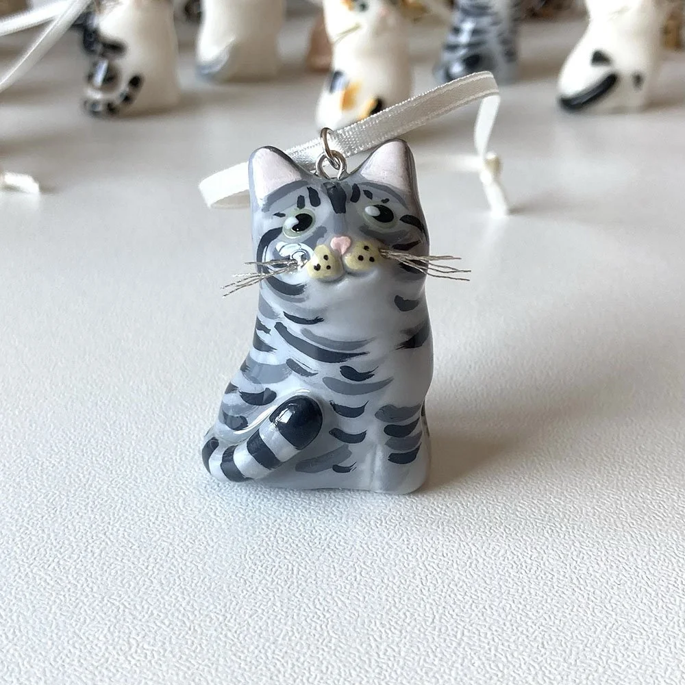 CatGrey2.jpg