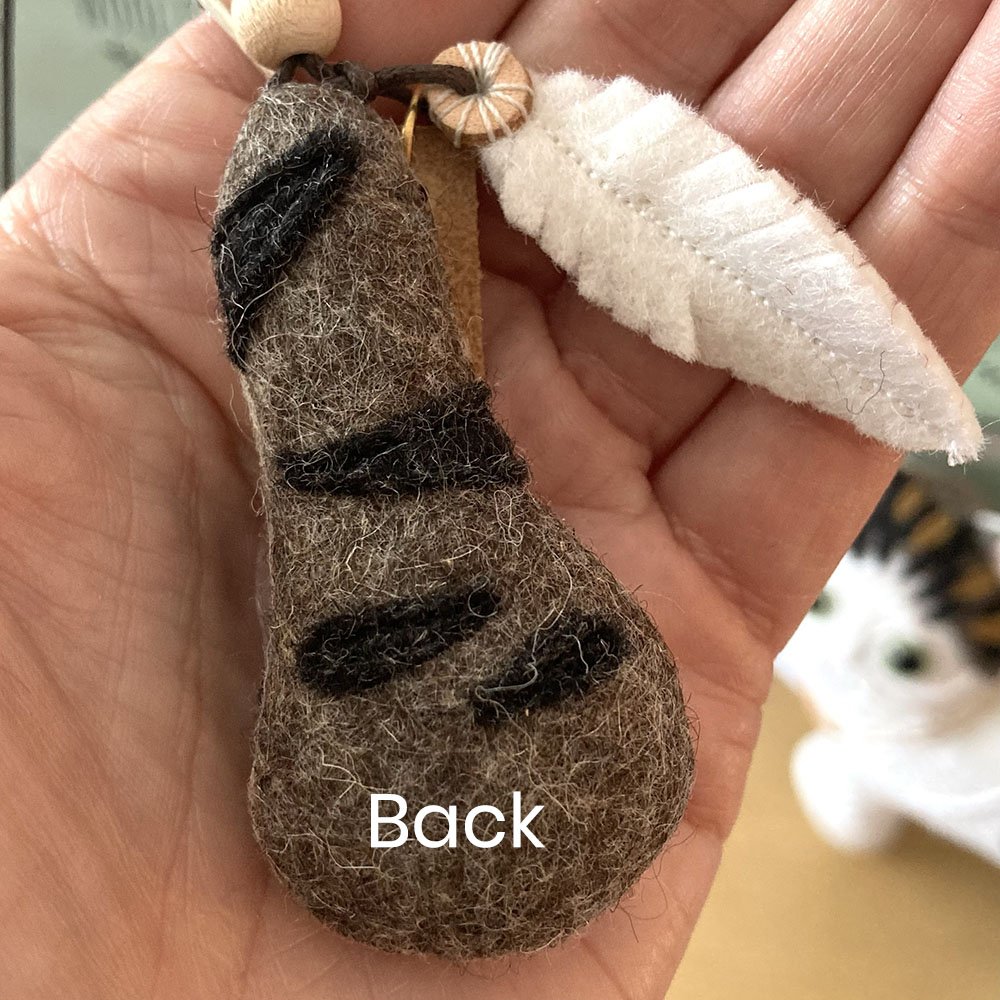 Personalised-cat-paw-charm-back.jpg